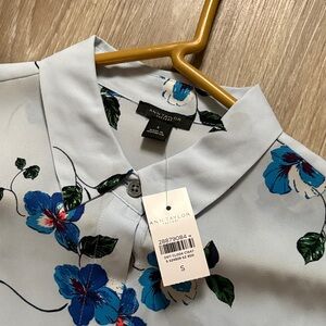 Ann Taylor Factory Light Blue Floral Button-Up Shirt